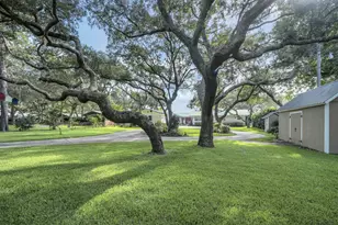 45 Poquito Rd, Shalimar, FL 32579 - Photo 5