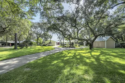 45 Poquito Road, Shalimar, FL 32579 - Photo 3