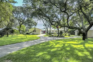 45 Poquito Rd, Shalimar, FL 32579 - Photo 1