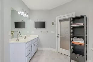 103 Old S Dr, Crestview, FL 32536 - Photo 13