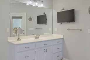 103 Old S Dr, Crestview, FL 32536 - Photo 11