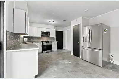 5624 Scotland Terrace, Pensacola, FL 32526 - Photo 11