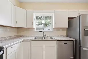 644 Caribbean Way, Niceville, FL 32578 - Photo 25