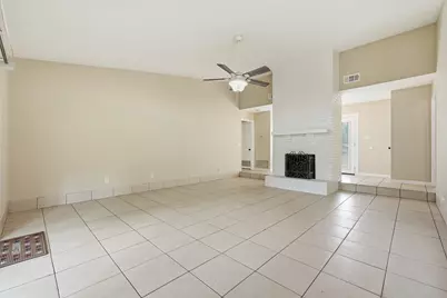 644 Caribbean Way, Niceville, FL 32578 - Photo 17