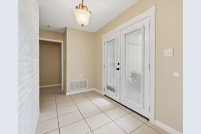 644 Caribbean Way, Niceville, FL 32578 - Photo 13