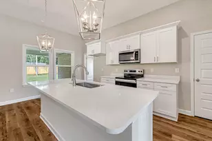 6126 Mildreds Wy, Crestview, FL 32539 - Photo 13