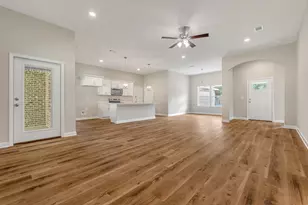 6126 Mildreds Wy, Crestview, FL 32539 - Photo 5