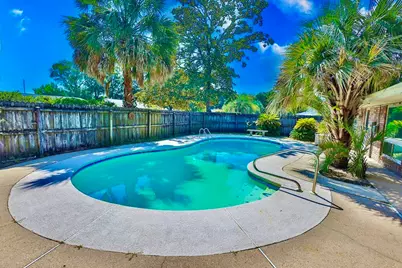 510 Cheshire Avenue, Fort Walton Beach, FL 32547 - Photo 3