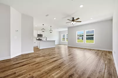 3042 Crittenden Drive, Navarre, FL 32566 - Photo 9