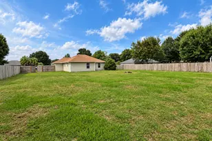 8915 Longmont Way, Milton, FL 32583 - Photo 3