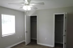 692 E Williams Ave, Crestview, FL 32539 - Photo 13