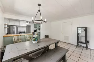 36 SE Okahatchee Circle, Fort Walton Beach, FL 32548 - Photo 11