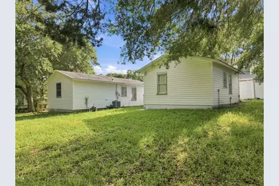 237 SE Brooks Street, Fort Walton Beach, FL 32548 - Photo 9