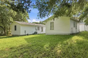 237 SE Brooks St, Fort Walton Beach, FL 32548 - Photo 9