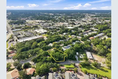 237 SE Brooks Street, Fort Walton Beach, FL 32548 - Photo 3