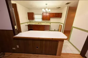 423 NE Woodrow St, Fort Walton Beach, FL 32547 - Photo 5