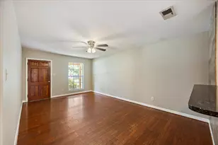 101 NE Oregon Dr, Fort Walton Beach, FL 32548 - Photo 3