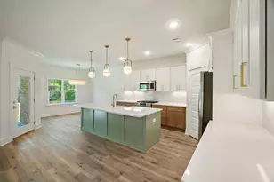 36 NE Laurie Dr, Fort Walton Beach, FL 32548 - Photo 29