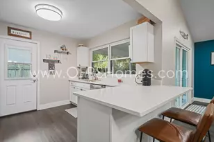 39 9th St, Shalimar, FL 32579 - Photo 9