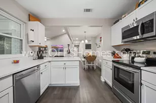 39 9th St, Shalimar, FL 32579 - Photo 5