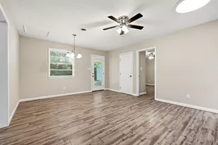 338 SW Coral Dr, Fort Walton Beach, FL 32548 - Photo 13
