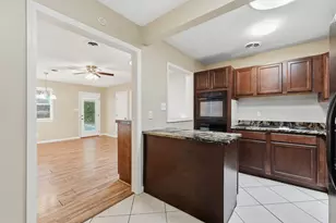338 SW Coral Dr, Fort Walton Beach, FL 32548 - Photo 19
