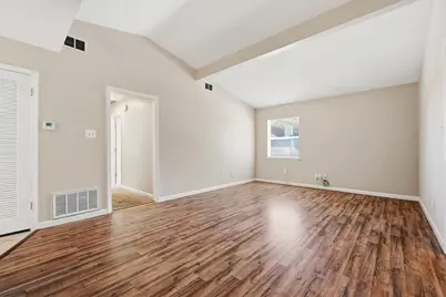 338 SW Coral Drive, Fort Walton Beach, FL 32548 - Photo 7