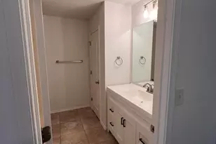1834 Shay-Lin Ct, Niceville, FL 32578 - Photo 13