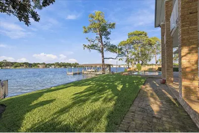 259 NW Sleepy Oaks Lane, Fort Walton Beach, FL 32548 - Photo 47