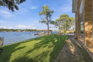 259 NW Sleepy Oaks Ln, Fort Walton Beach, FL 32548 - Photo 47