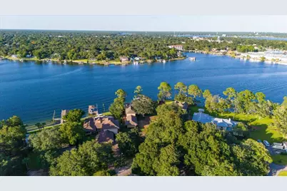 259 NW Sleepy Oaks Lane, Fort Walton Beach, FL 32548 - Photo 57
