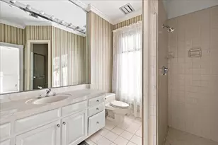 259 NW Sleepy Oaks Ln, Fort Walton Beach, FL 32548 - Photo 43