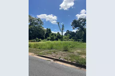 625 W Walnut Avenue, Crestview, FL 32536 - Photo 1