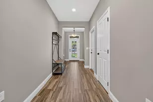 803 Fairview Dr, Fort Walton Beach, FL 32547 - Photo 9