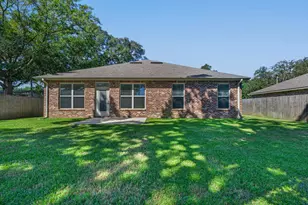803 Fairview Dr, Fort Walton Beach, FL 32547 - Photo 43