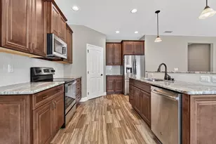 803 Fairview Dr, Fort Walton Beach, FL 32547 - Photo 15
