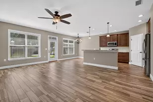 803 Fairview Dr, Fort Walton Beach, FL 32547 - Photo 11