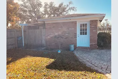 810 W 8th Street Circle, Lynn Haven, FL 32444 - Photo 3