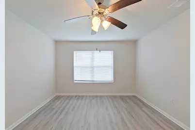 401 Monarch Lane, Pensacola, FL 32503 - Photo 15