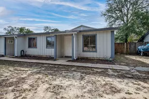 131 Bayou View Dr, Fort Walton Beach, FL 32547 - Photo 15