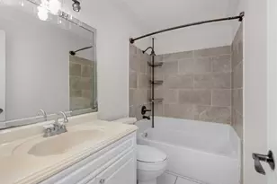 131 Bayou View Dr, Fort Walton Beach, FL 32547 - Photo 27