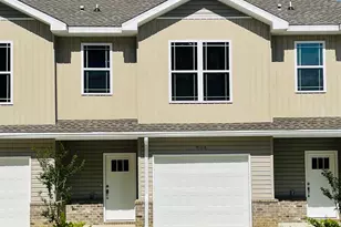 820 Carlton St, Crestview, FL 32539 - Photo 1