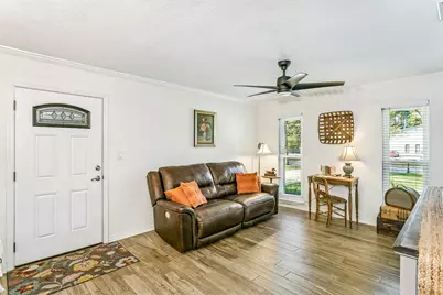 340 NW Holmes Boulevard, Fort Walton Beach, FL 32548 - Photo 9