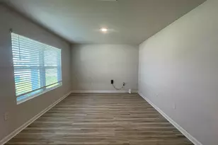 339 Flounder St, Crestview, FL 32539 - Photo 3
