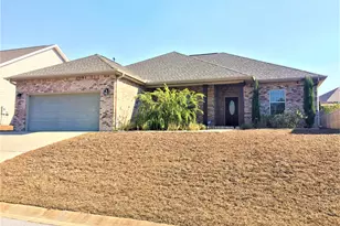 4555 Hermosa Rd, Crestview, FL 32539 - Photo 1