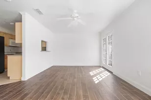 799 Majestic Dr, Crestview, FL 32536 - Photo 9