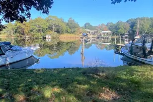 1723 18th St, Niceville, FL 32578 - Photo 3