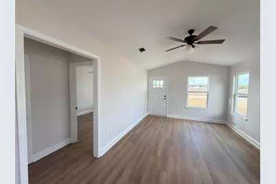 5427 Bayleaf Drive, Crestview, FL 32539 - Photo 3