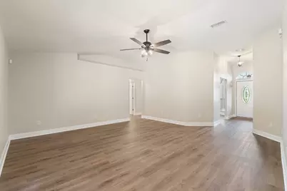2637 Stormy Circle, Navarre, FL 32566 - Photo 11