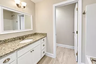 197 Ellis Ave, Niceville, FL 32578 - Photo 9